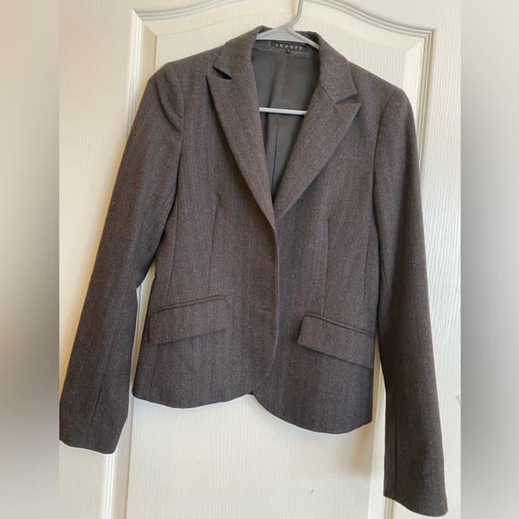 Theory jacket from Bergdorf Goodman. Wool blended blazer charcoal-brown stripes - Picture 2 of 6